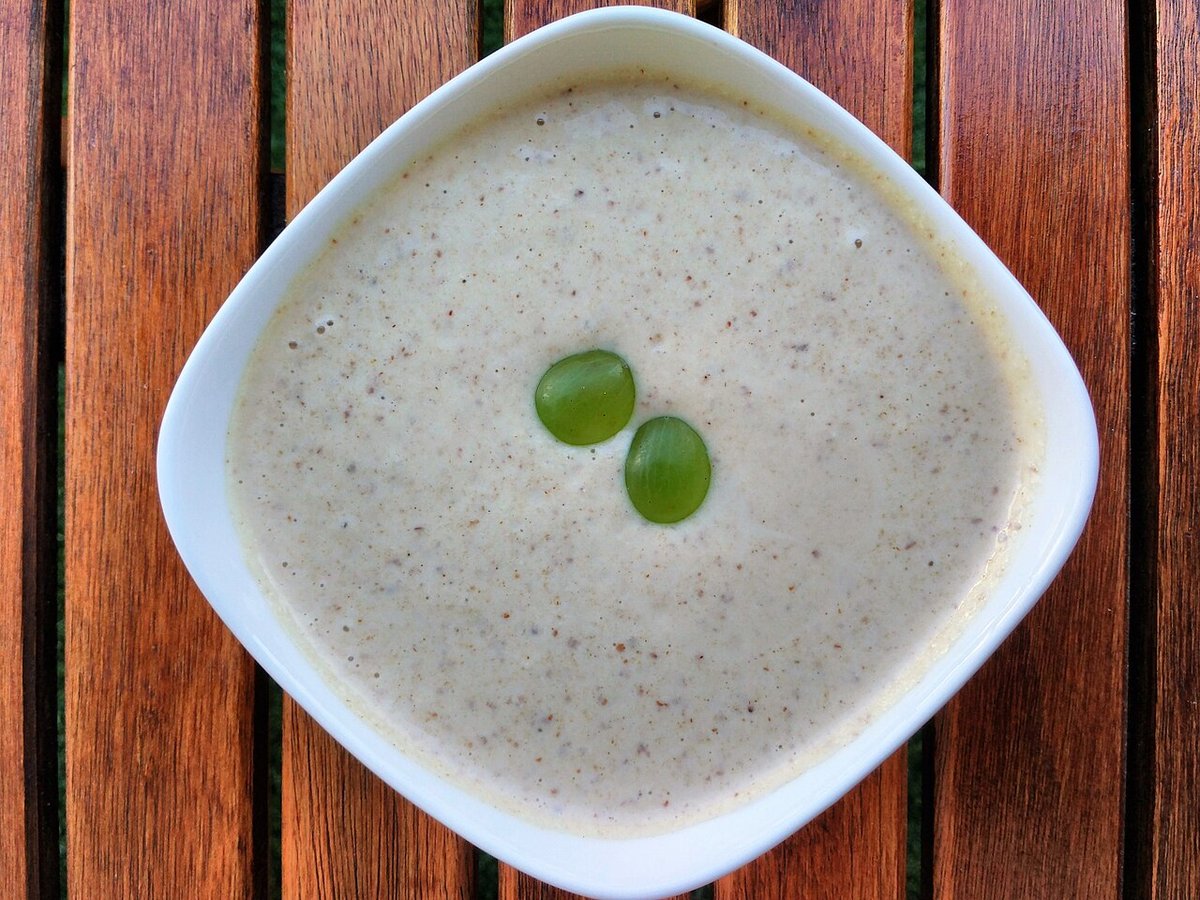 Ajoblanco malagueño