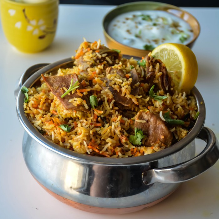 Biryani de pollo
