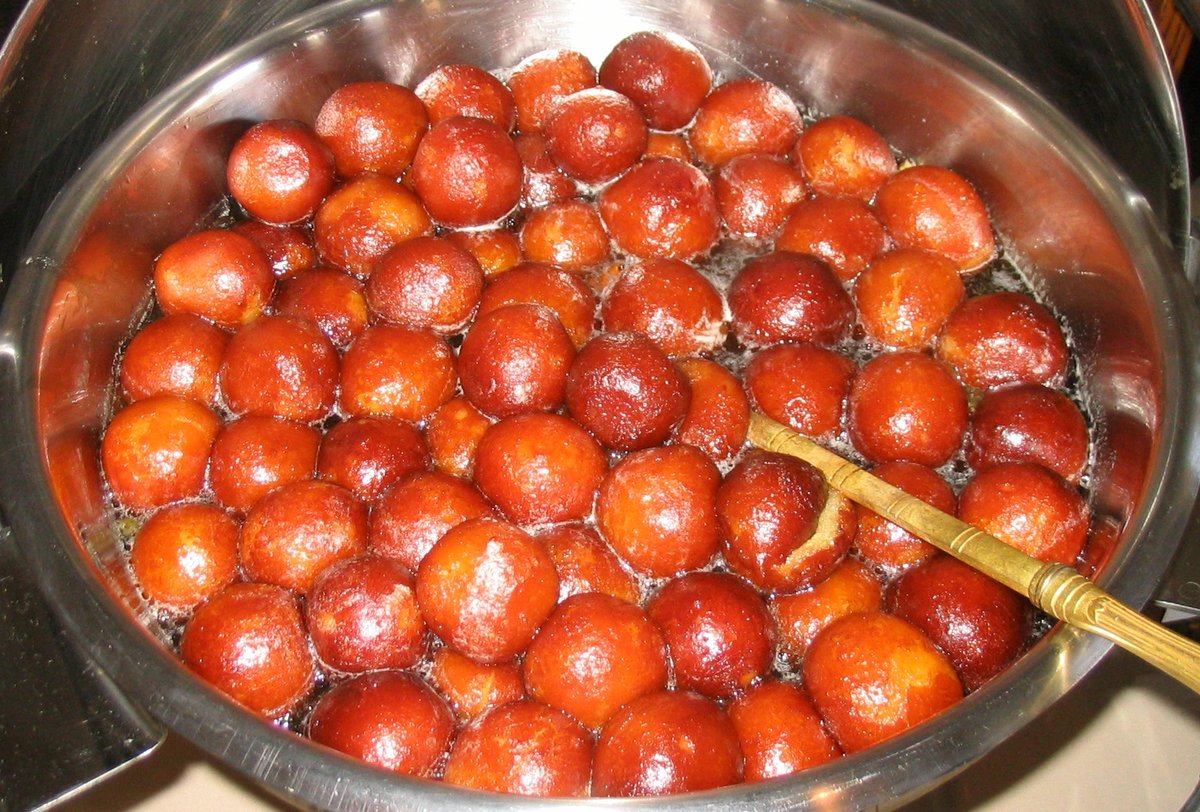 Gulab jamun