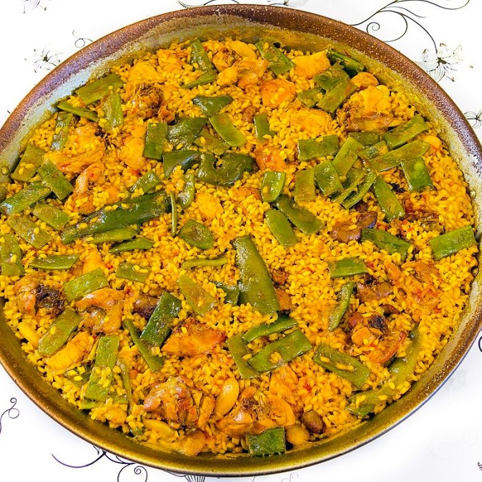 Paella valenciana